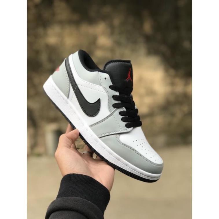 Giày Air Jordan 1 Low Smoke Grey, Giày thể thao JD1 Xám thấp thêu chỉ đỏ nam nữ full box bill | BigBuy360 - bigbuy360.vn