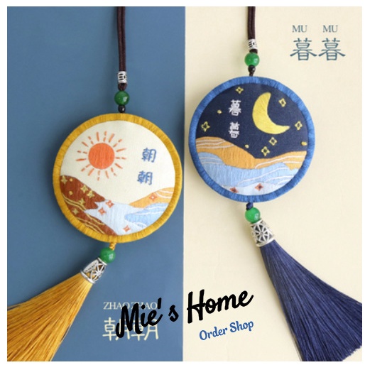 Bộ đồ thêu tay mặt dây chuyền tự làm hình tròn/ Vuông thủ công/Quà tặng đại diện tình yêu Kit DIY - Mie Handmade Shop