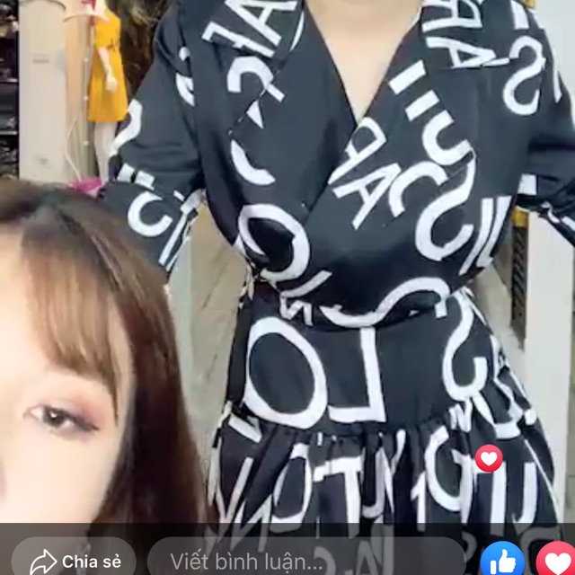 Váy Elsa chữ CChat