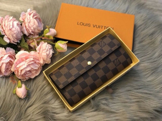 Ví dài chữ V full box sale
