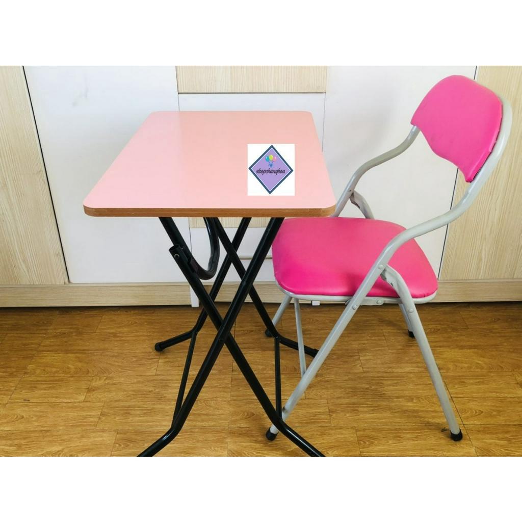 BỘ BÀN GHẾ HỒNG GẤP GỌN 50x70CHÂN CAO 72 DÀNH CHO PHÁI ĐẸP