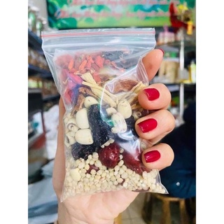 Thuốc Bắc hầm gà đủ 8 vị ngon đặc biệt