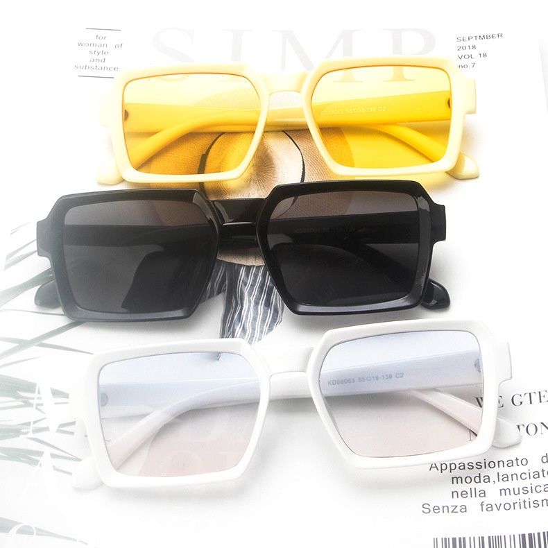 Kính mát thời trang Hàn Quốc cho nữ