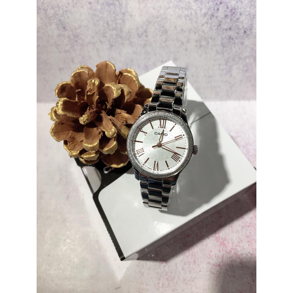 Đồng hồ nữ CASIO chính hãng LTP-E164D, dây kim loại