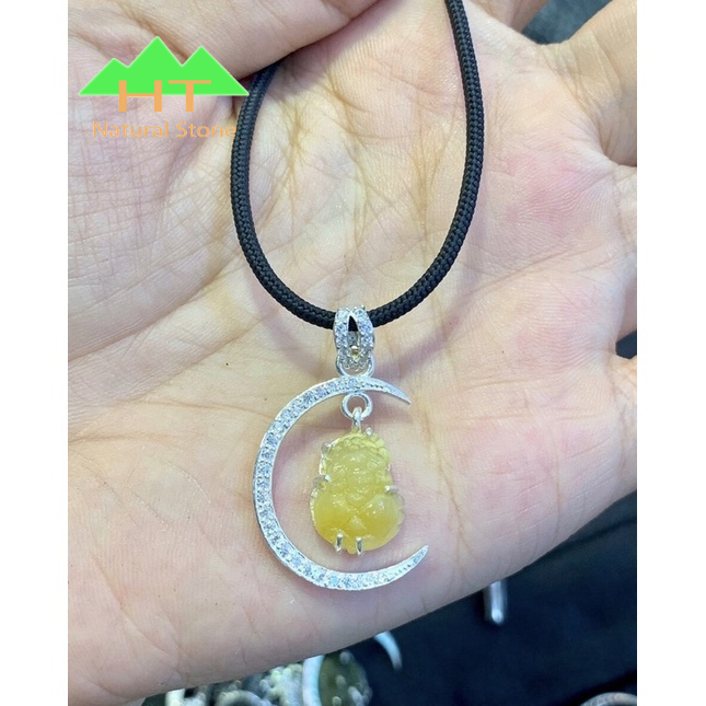 Mặt dây chuyền đeo cổ Tì Hưu đá mắt hô vàng tâm bọc bạc kiểu vầng trăng