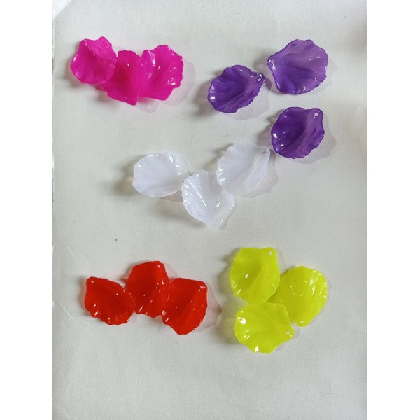 NGUYÊN LIỆU HOA PHA LÊ: 100g cánh bắp cải nhỡ (dài 3 rộng 2cm) bóng 8màu