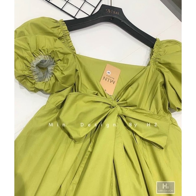 Váy xanh cốm babydoll tay bồng thắt nơ lưng