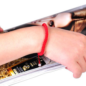 Vòng Tay Dây Đỏ Thời Trang Cho Nam Và Nữ