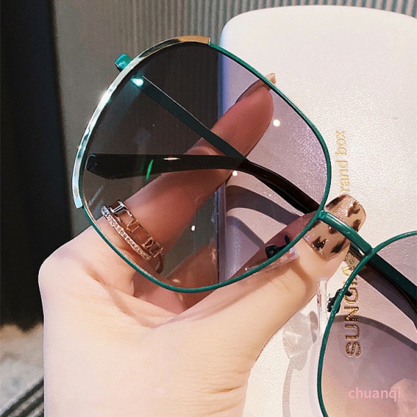 Kính Mát Chống Tia UV Thời Trang Đường Phố Dành Cho Nữ