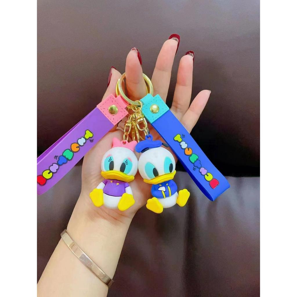 Móc Khóa Hình Chuột Mickey / Minnie Dễ Thương