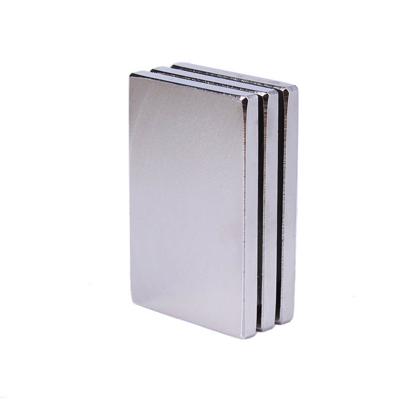 Nam châm đất hiếm hình chữ nhật 60x40x5mm từ tính siêu mạnh