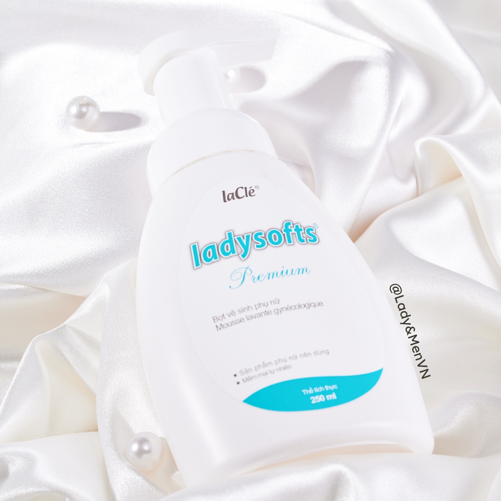 Bọt rửa phụ khoa phụ nữ Ladysofts Premium Laclé 250ml hỗ trợ dưỡng ẩm, làm sạch, cân bằng pH - Lady & Men Viet Nam