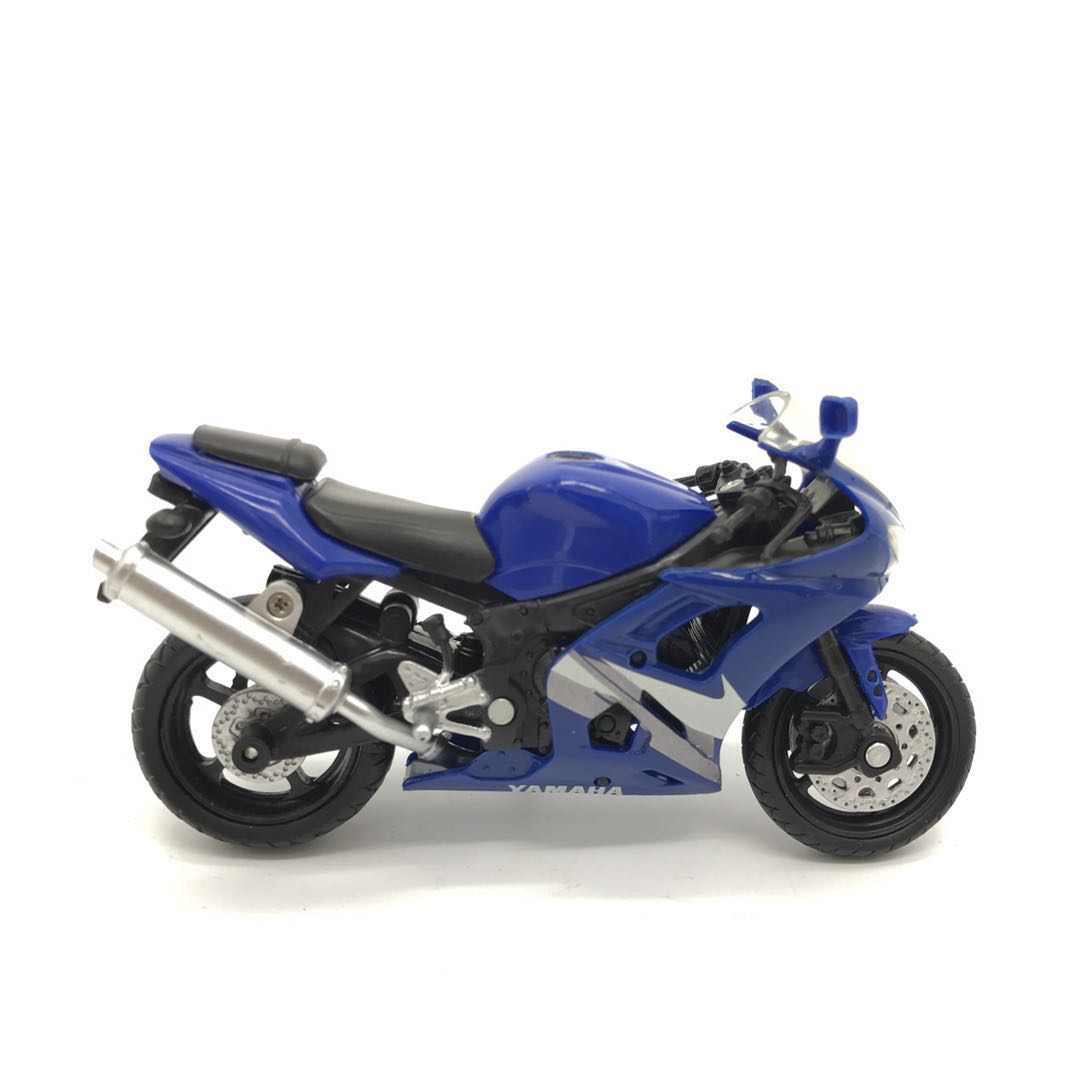 Mô Hình Xe Mô Tô Yamaha R1 Bằng Nhựa Tỉ Lệ 1: 18