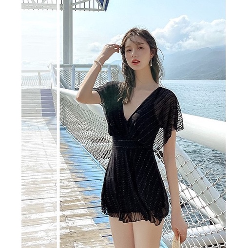 Bộ đồ bơi nữ dáng váy có quần đùi trong phối lưới ren mềm rủ siêu đẹp