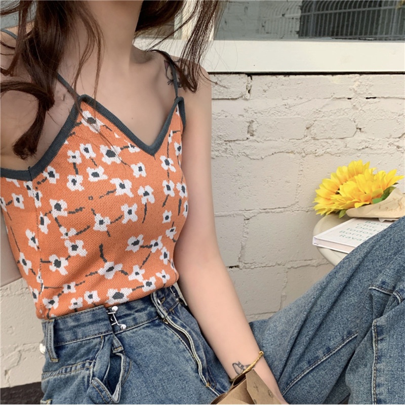 Áo Len Hai Dây Cổ Chữ V Họa Tiết Hoa Nhiều Màu Sắc