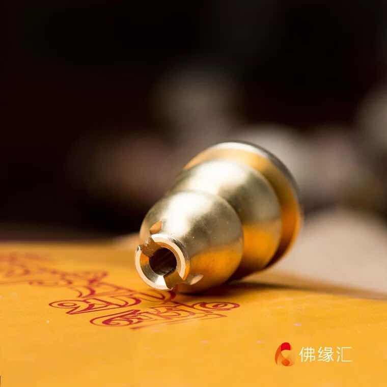 KẸP GIỮ NHANG THỜ HÌNH HỒ LÔ