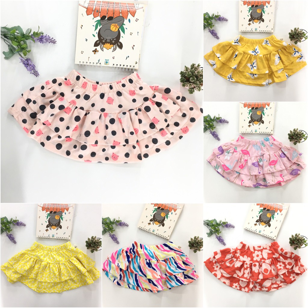 Chân váy 2 tầng hoa văn có size 1-10 cho bé từ 1-10 tuổi.