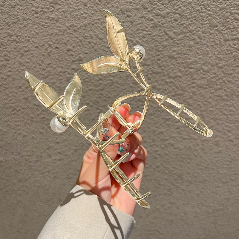 Kẹp Tóc Hình Cá Mập Đính Ngọc Trai Giả Bằng Kim Loại Cho Nữ