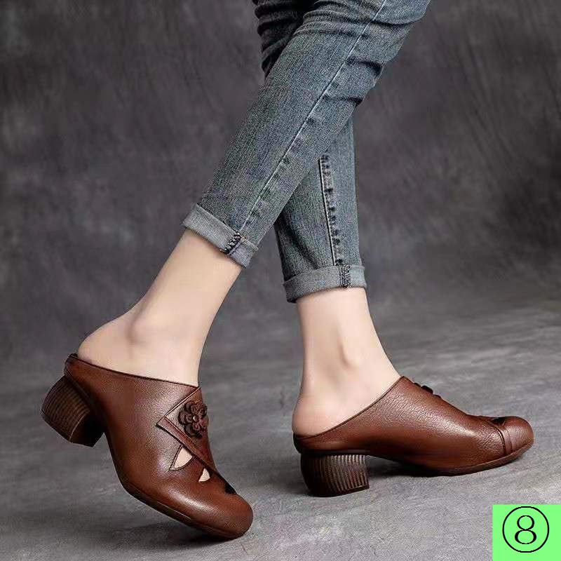Dép Sandal Bít Mũi Gót Dày Vừa Bằng Da Mềm Khoét Lỗ Thời Trang Mùa Hè 2021 Cho Phụ Nữ Trung Niên