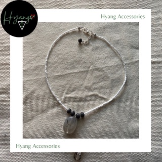 Bộ Vòng cổ choker, vòng tay, khuyên tai hạt màu trắng