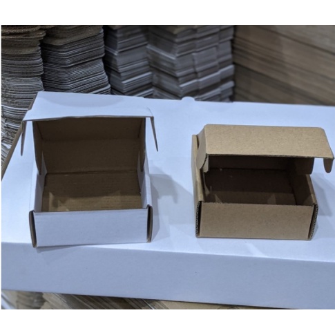 Combo 50 hộp carton nắp gài 10x10x4cm