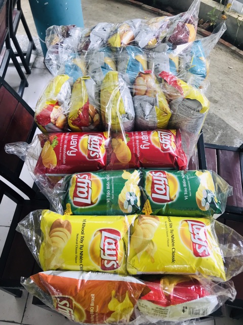 Combo 10 gói Snack Khoai tây Lay’s vị ngẫu nhiên