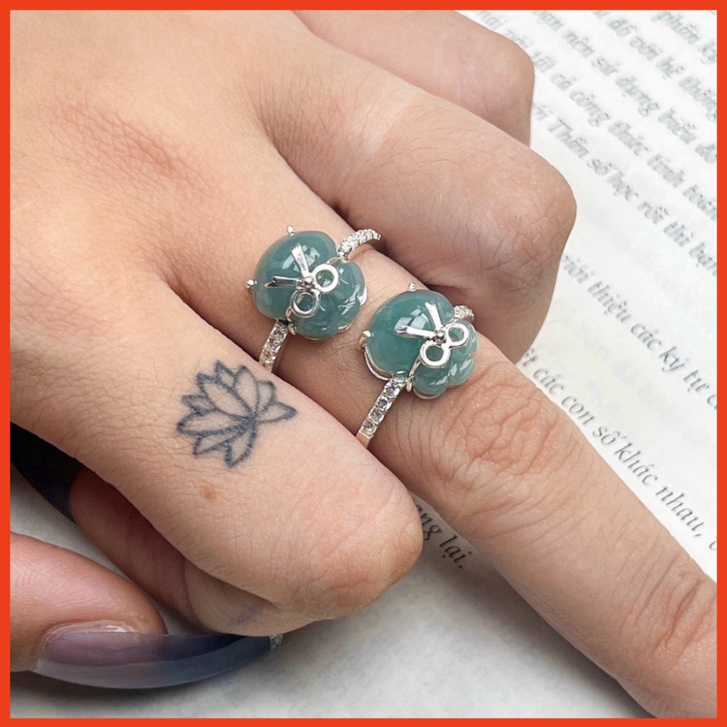 Mẫu bestseller Nhẫn túi tiền bọc bạc đá lam màu xanh mang lại sự may mắn là vạt phảm phong thủy được ưa chuộng Mẫu hot