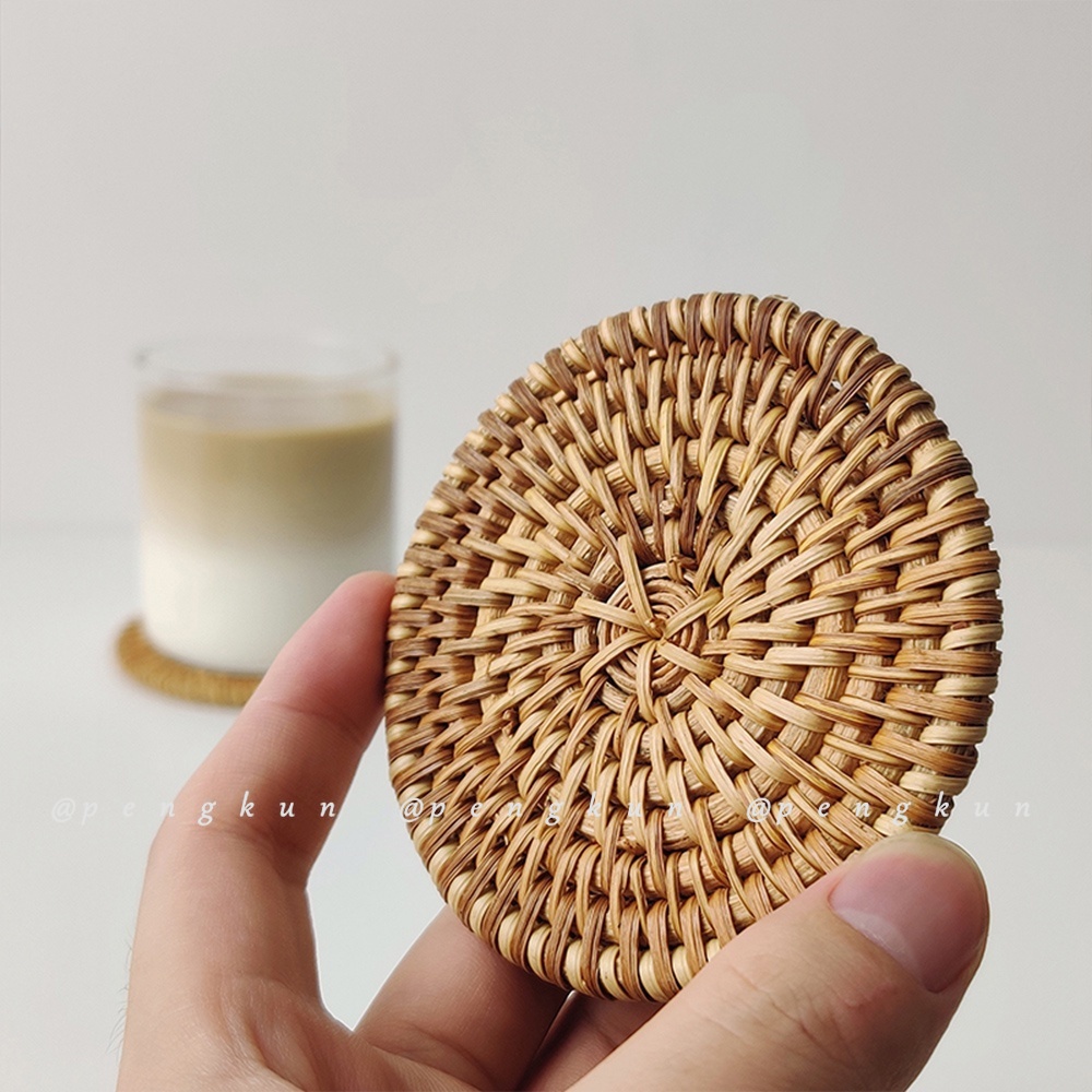 Tấm lót bàn ăn đan mây thủ công cách nhiệt dáng dày phong cách Nhật Hàn cao cấp tiện lợi