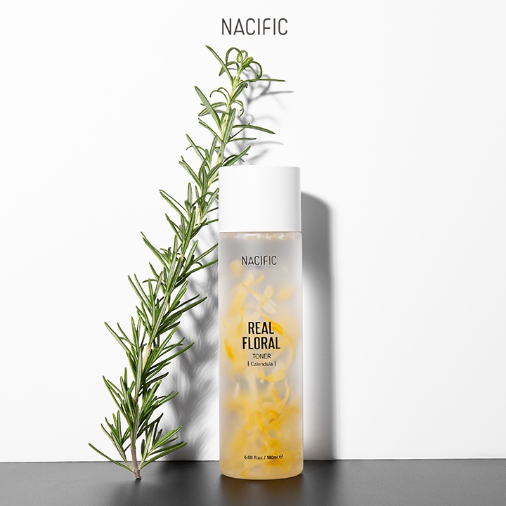 Nước hoa hồng dưỡng ẩm ngăn ngừa lão hóa Nacific Real Floral Toner Calendula 180ml