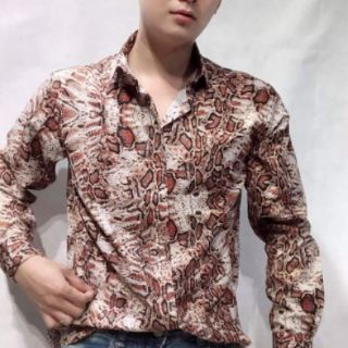 Sơ mi lụa họa tiết da rắn