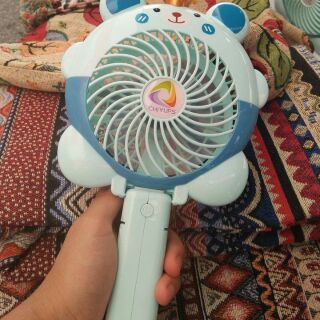 Quạt tích điện mini