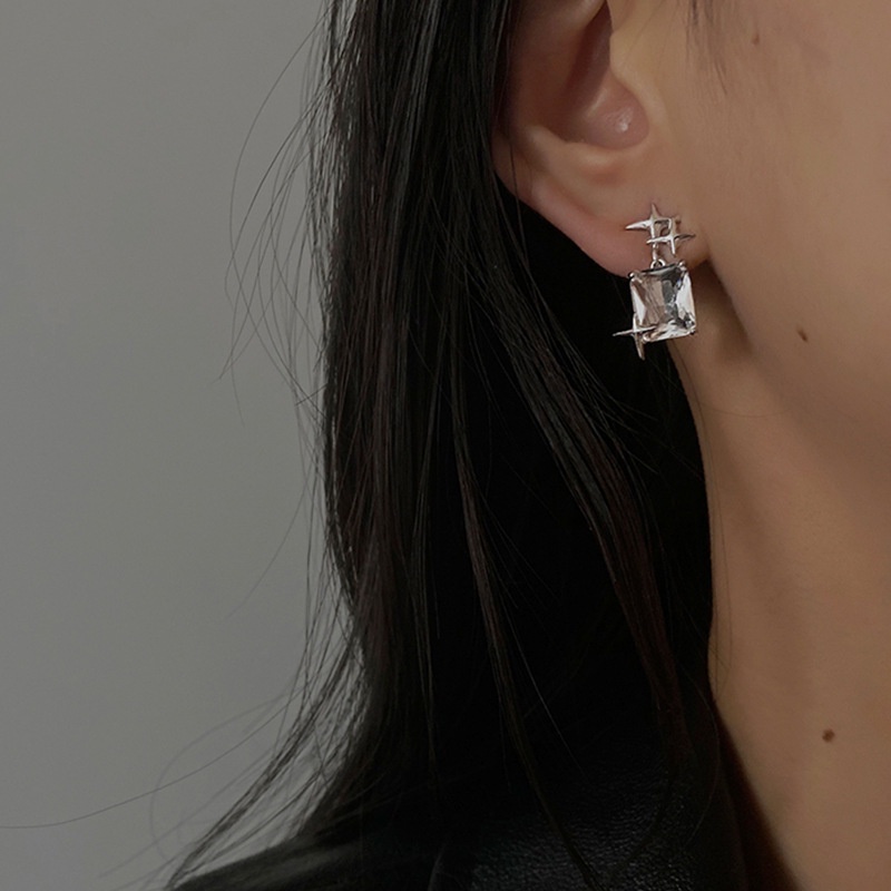 Khuyên Tai Hình Vuông Đính Đá Kim Cương Nhân Tạo Đơn Giản Dễ Phối Đồ 19A1497