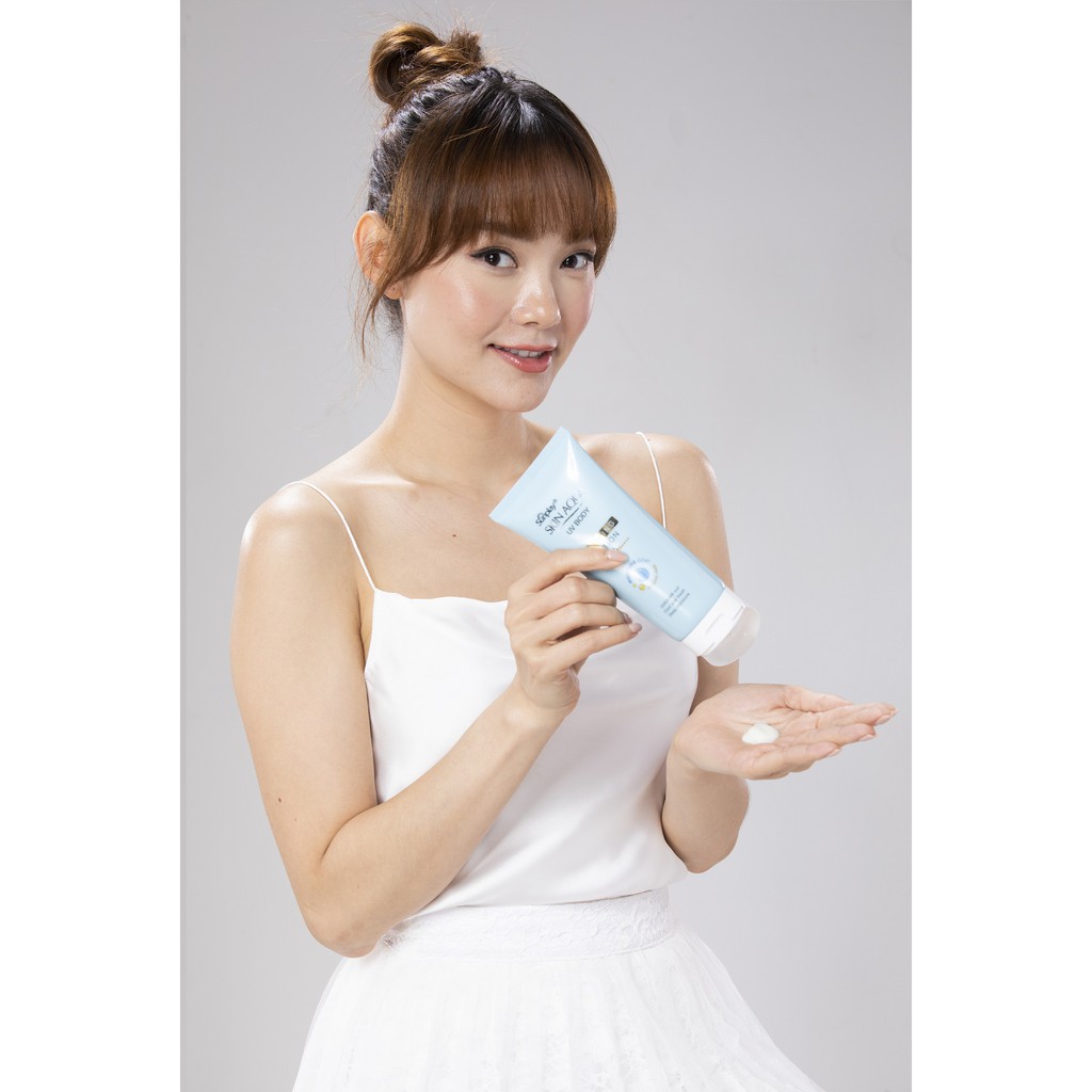 Kem chống nắng dưỡng thể mát lạnh Sunplay Skin Aqua UV Body Cooling Lotion SPF 50+ PA++++ (150g) | BigBuy360 - bigbuy360.vn