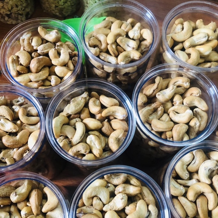 500 Gr Hạt điều rang muối nguyên hạt, bể đôi còn vỏ lụa và không còn vỏ lụa thơm ngon