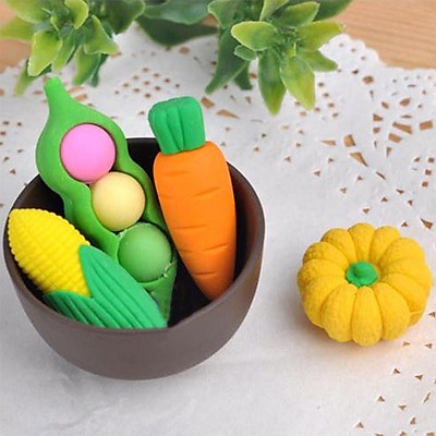 Set 4 Gôm Tẩy Có túi Zip