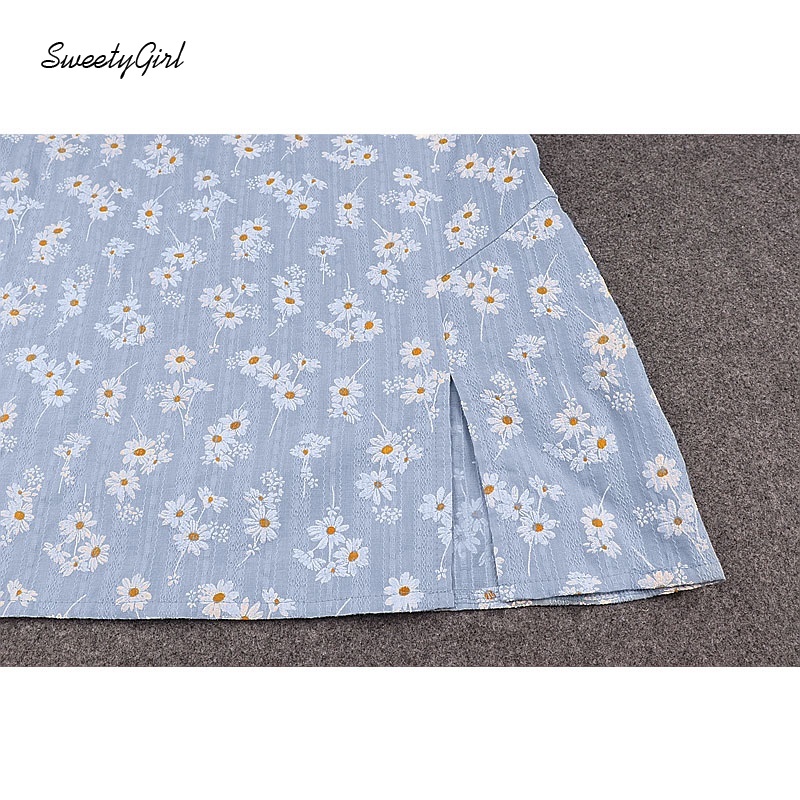 Đầm hai dây cổ chữ V họa tiết hoa thời trang sành điệu cho nữ