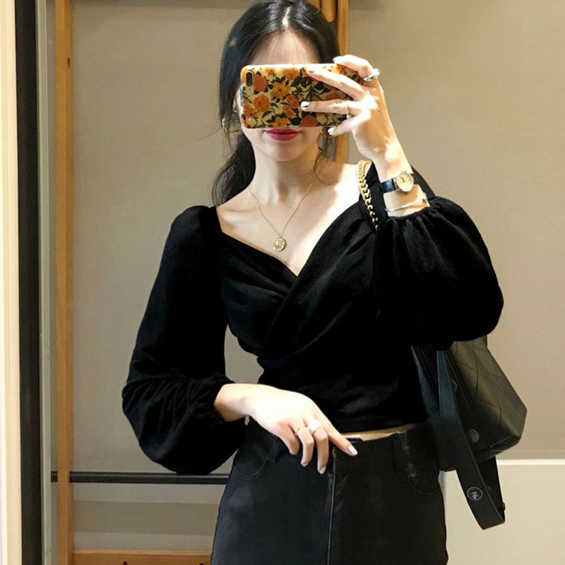 Áo Nhung Xếp Ly Tay Phồng Cổ Chữ V Phong Cách Retro Hàn Quốc Có 2 Màu Lựa Chọn | BigBuy360 - bigbuy360.vn