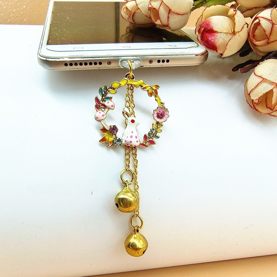 Phụ Kiện Gắn Chống Bụi Cho Cổng Sạc Điện Thoại Di Động Hình Thỏ Hoạt Hình