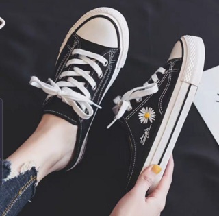 Giày ,sục cv thấp hoa cúc