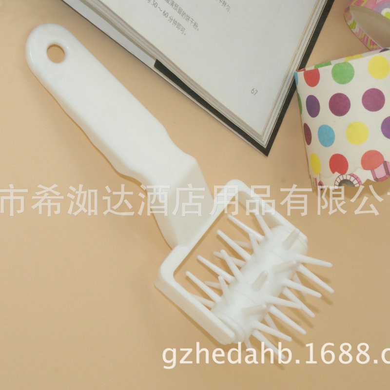 Con Lăn Đục Lỗ Bánh Size Nhỏ