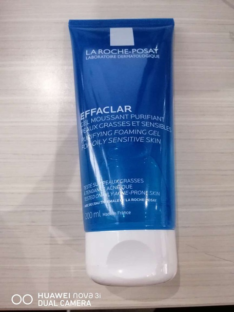 Bộ sữa rửa mặt dạng gel rửa mặt làm sạch & giảm nhờn La Roche-Posay 200ml & nước tẩy trang 50ml | BigBuy360 - bigbuy360.vn