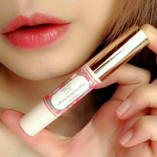 SON DƯỠNG CÓ MÀU CHỐNG TIA UV NHẬT