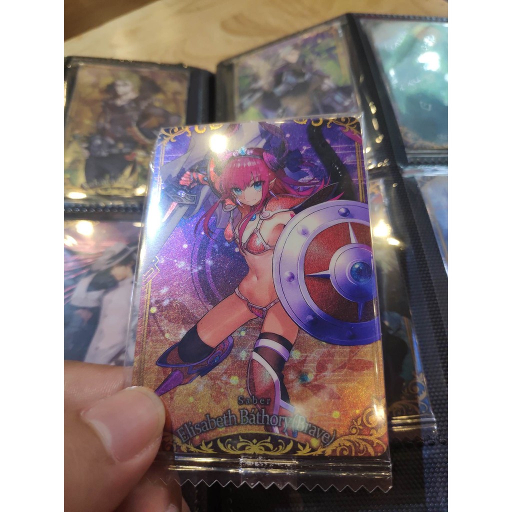 Thẻ bài sưu tầm bánh xốp Fate Grand Order FGO Elizabeth Bathory(Brave) R - Rare - Tặng bọc bài nhựa bảo quản