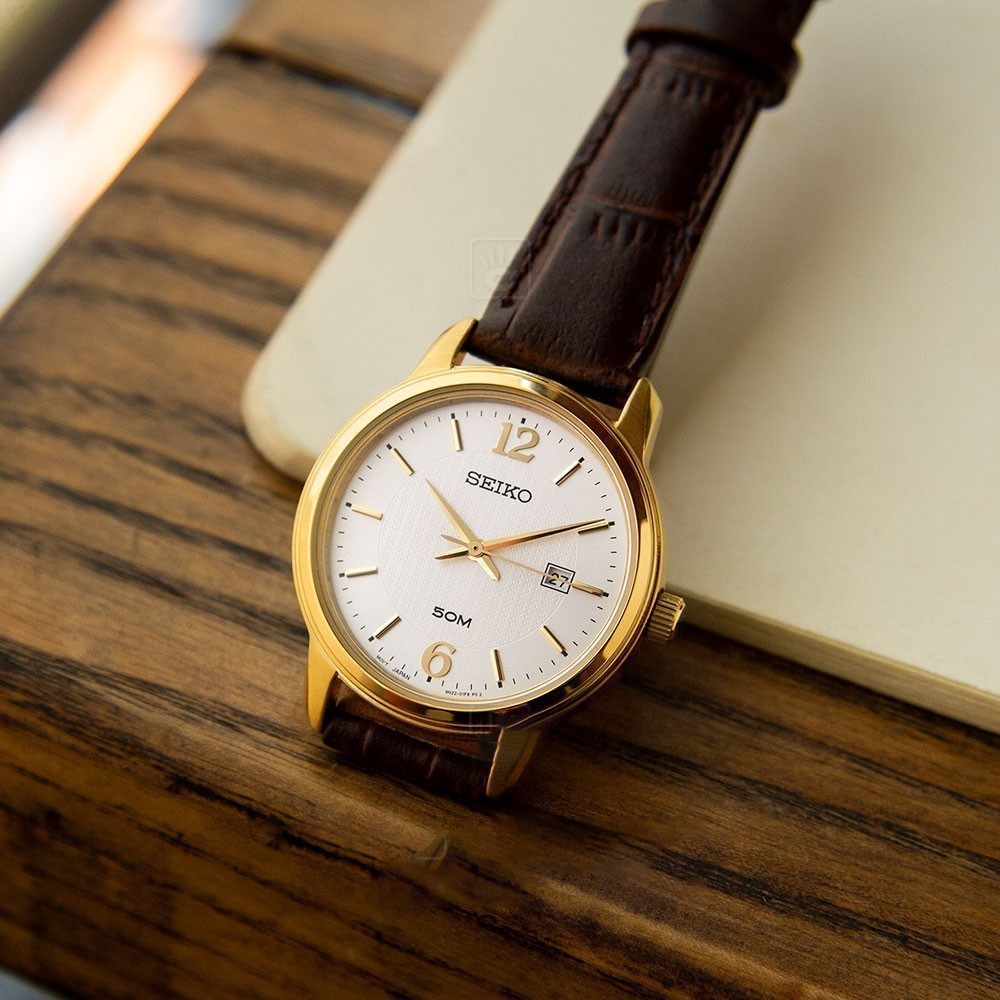 Đồng hồ Nữ Seiko Regular SUR658P1 dây da, mặt kính Hardlex (Kính cứng) - chống chầy chống nước