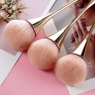 Cọ phấn phủ phán má thân mảnh thời trang CTT39