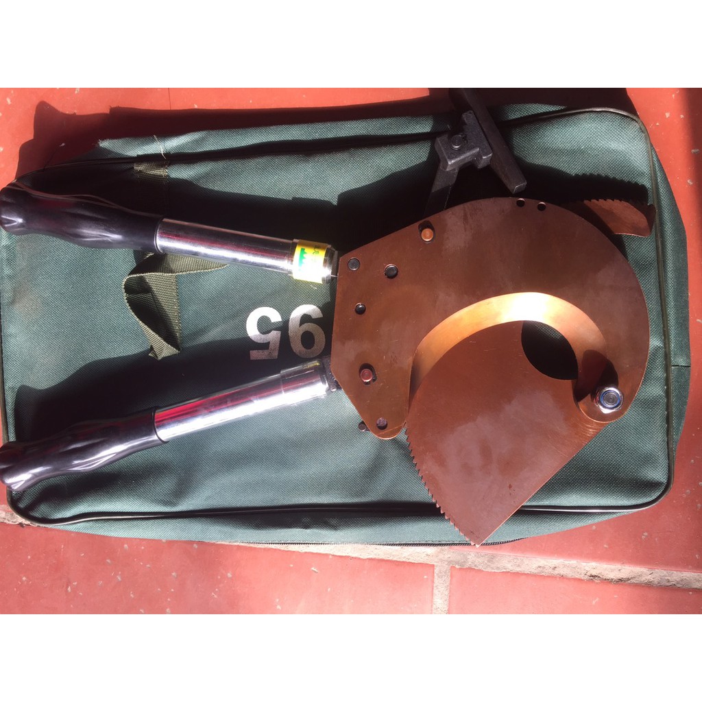 Kìm cắt cáp nhông J95; kìm cắt cáp ngầm; kim cat cap nhong J95 chuyên dụng dành cho thợ