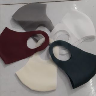 Combo 50 khẩu trang 2 lớp vải không dệt