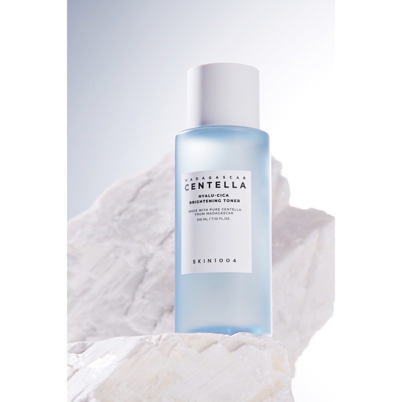 TONER RAU MÁ LÀM SÁNG DA SKIN1004 CENTELLA HYALU - CICA BRIGHTENING TONER 210ml | BigBuy360 - bigbuy360.vn