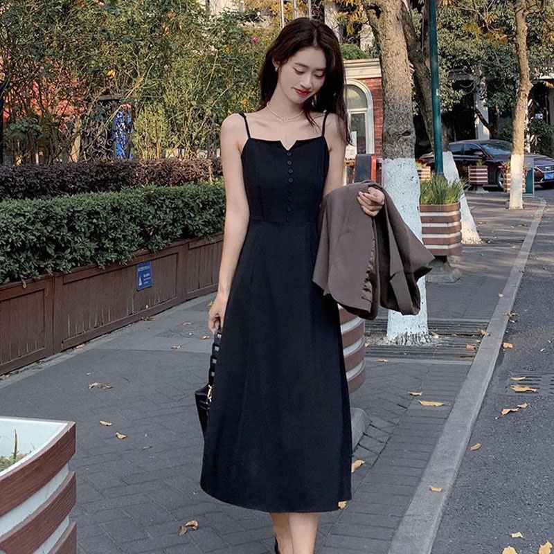 Đầm nữ YEYA màu đen kiểu dáng đơn giản thời trang