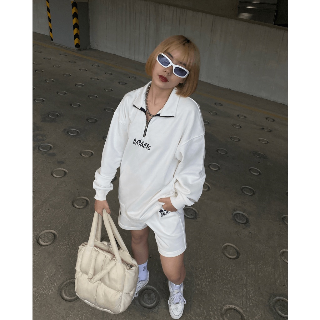 Quần sweat shorts BIG LOGO Daygers - Quần short unisex dây rút, nỉ chân cua cao cấp - Local brand chính hãng